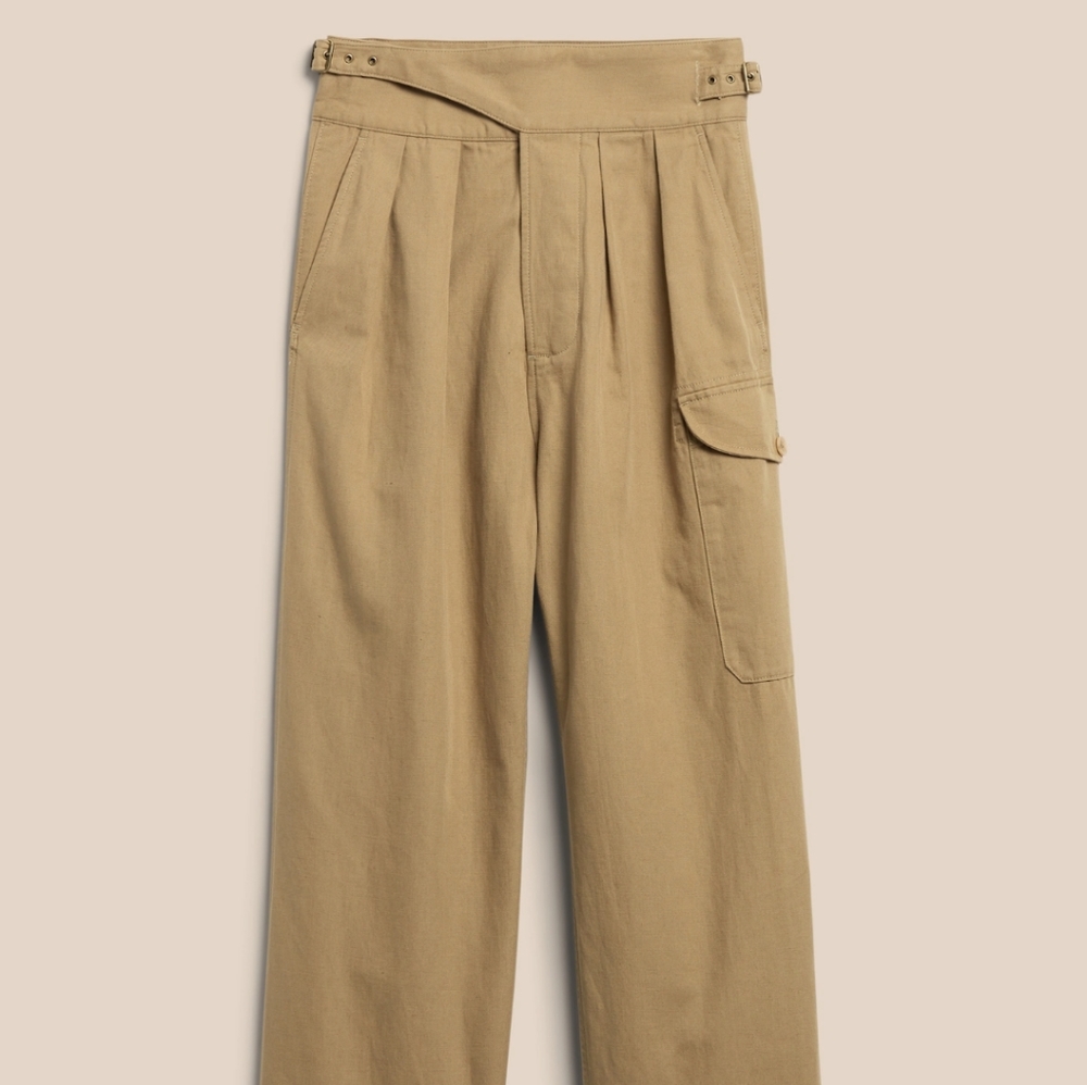 Gorgeous Utilitarian Khaki Heritage Explorer Pants - Picture 3 of 9